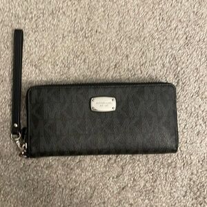 Large Michael Kors wallet